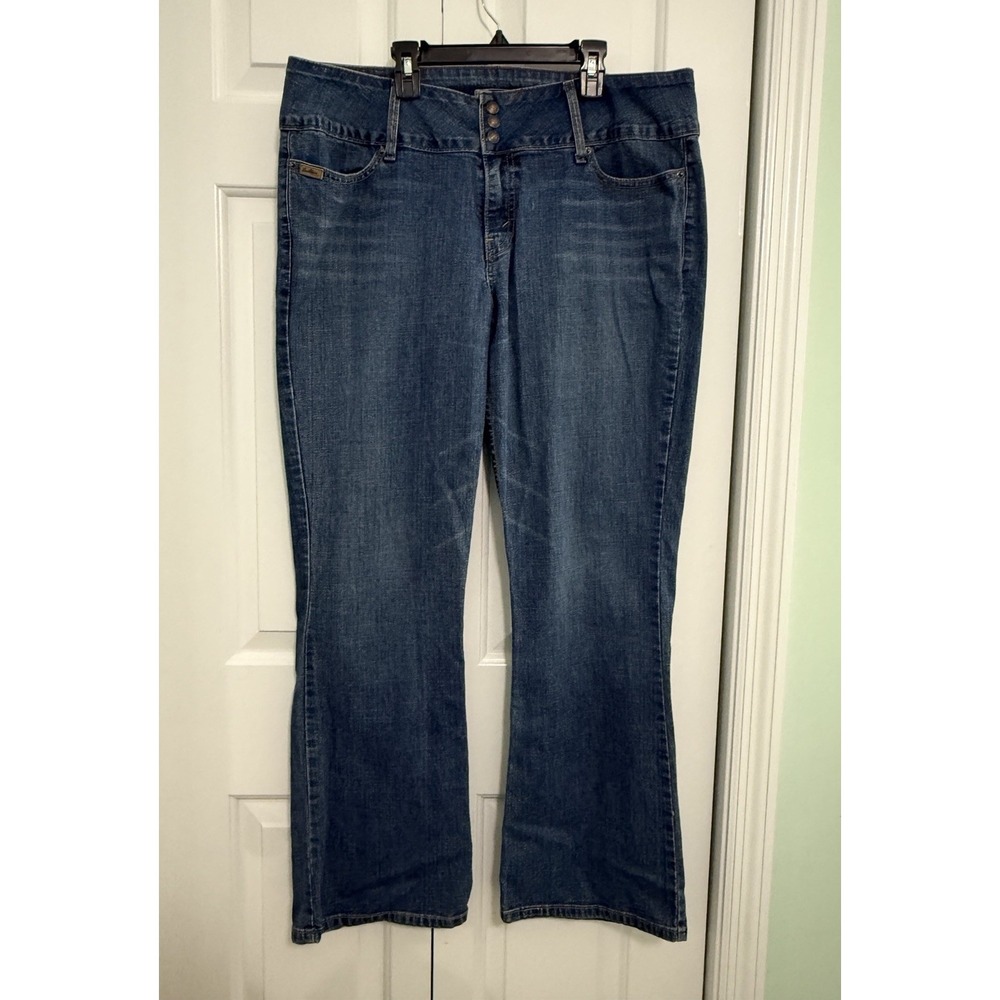 Levi Signature Womens Jeans Sz 16 Bootcut Snap Button Wide Belt Denim Pants EUC